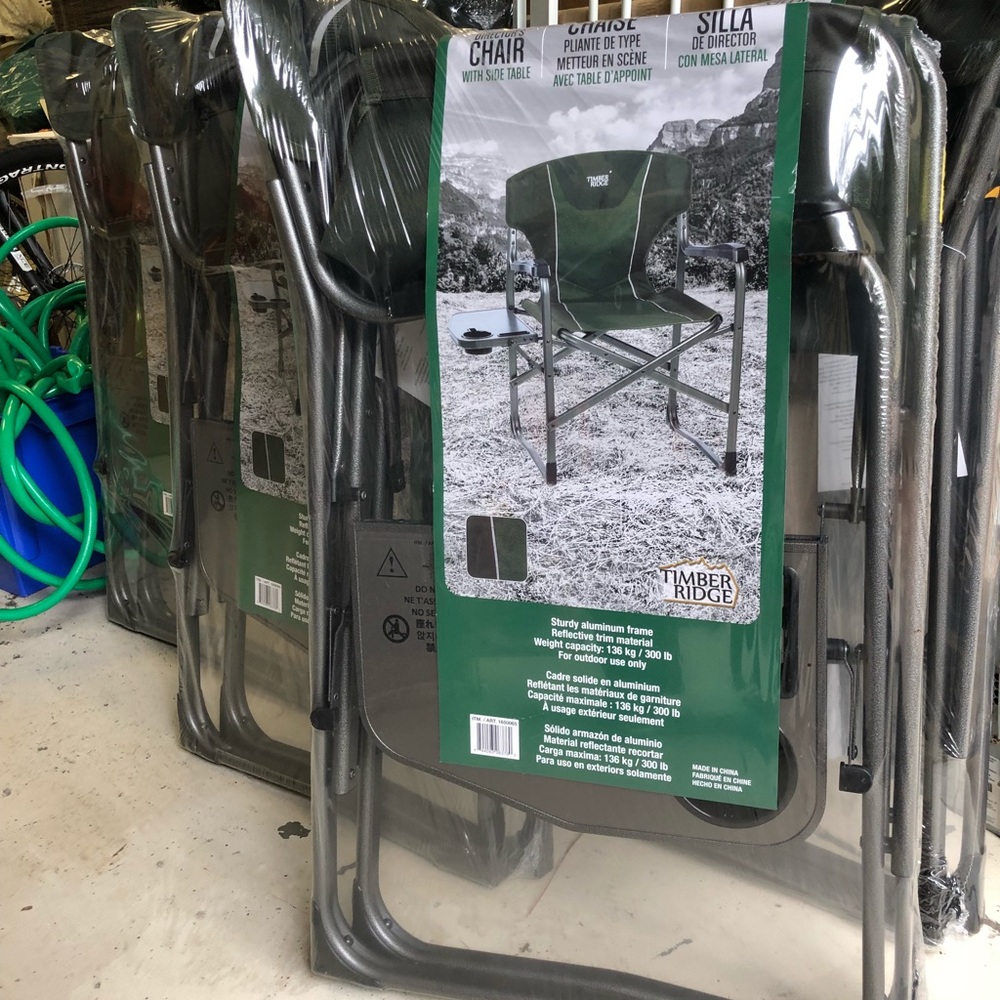 BRAND NEW CAMPING / BEACH CHAIRS